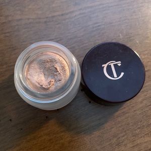 Charlotte tilbury cream eyeshadow in Jean